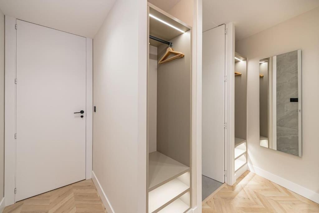 Puerta Del Sol 3Br 3Bh Apartment Madrid Exterior photo